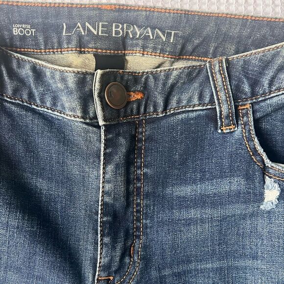 Lane Bryant Women's Low Rise Bootcut Dark wash Distressed Jeans sz 18 - Picture 10 of 13